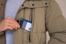 Load image into Gallery viewer, Grayscale